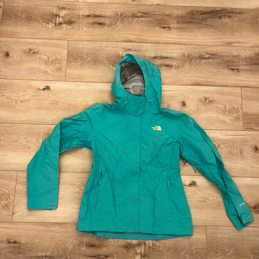 The North Face Women's Aqua Hooded Rain Jacket - Picture 1 of 9